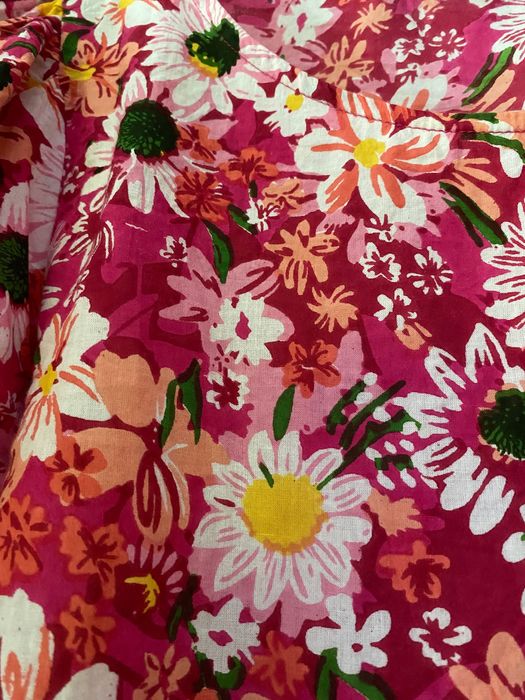 Bluzka z bufiastymi rękawami