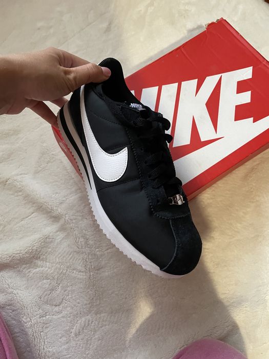 Кросівки nike cortez