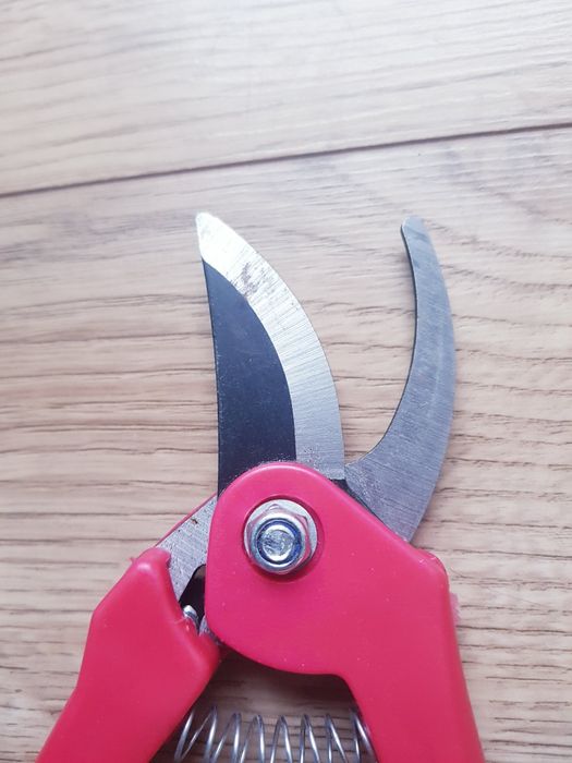 Sprzedam sekator ogrodowy