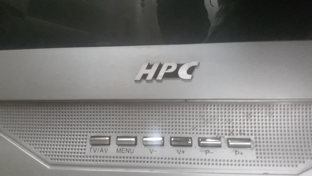 Продам телевизор HPC .