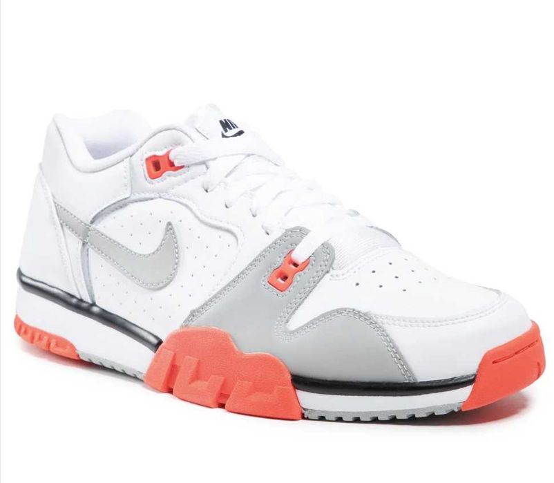 Buty NIKE Cross Trainer Low Białe