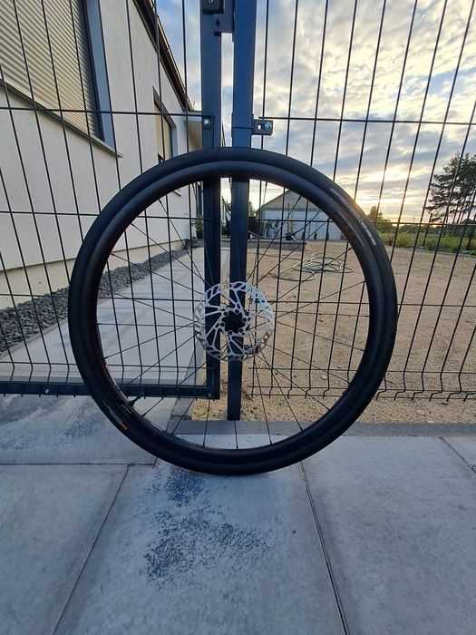 Koła z nowego roweru Giant Contend