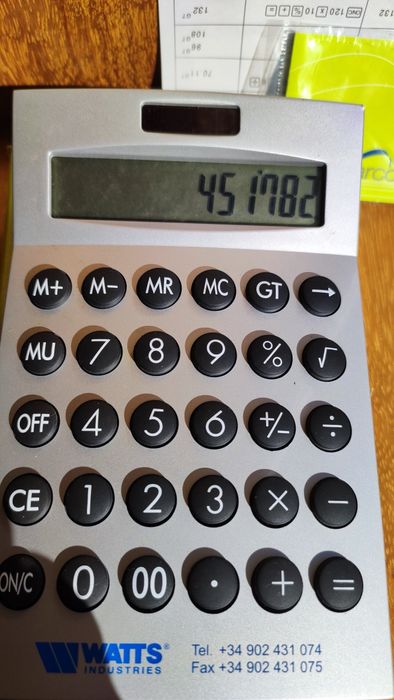 Máquina calculadora solar