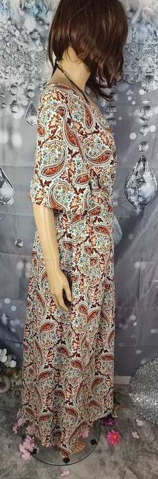 Sukienka maxi boho paisley 4XL damska letnia zwiewna wakacyjna oversize długa luźna plażowa etno casual plus size z rozcięciem kolorowa