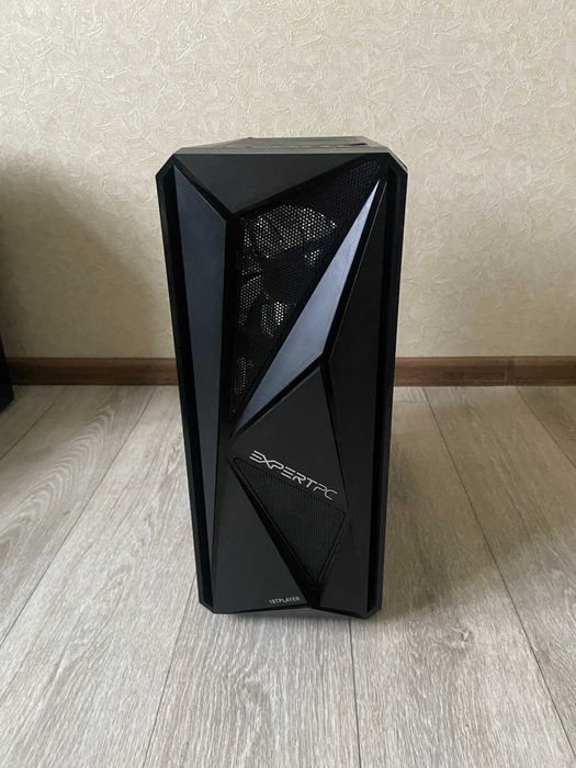 Корпус 1StPlayer F4-3B1 Black в гарному стані