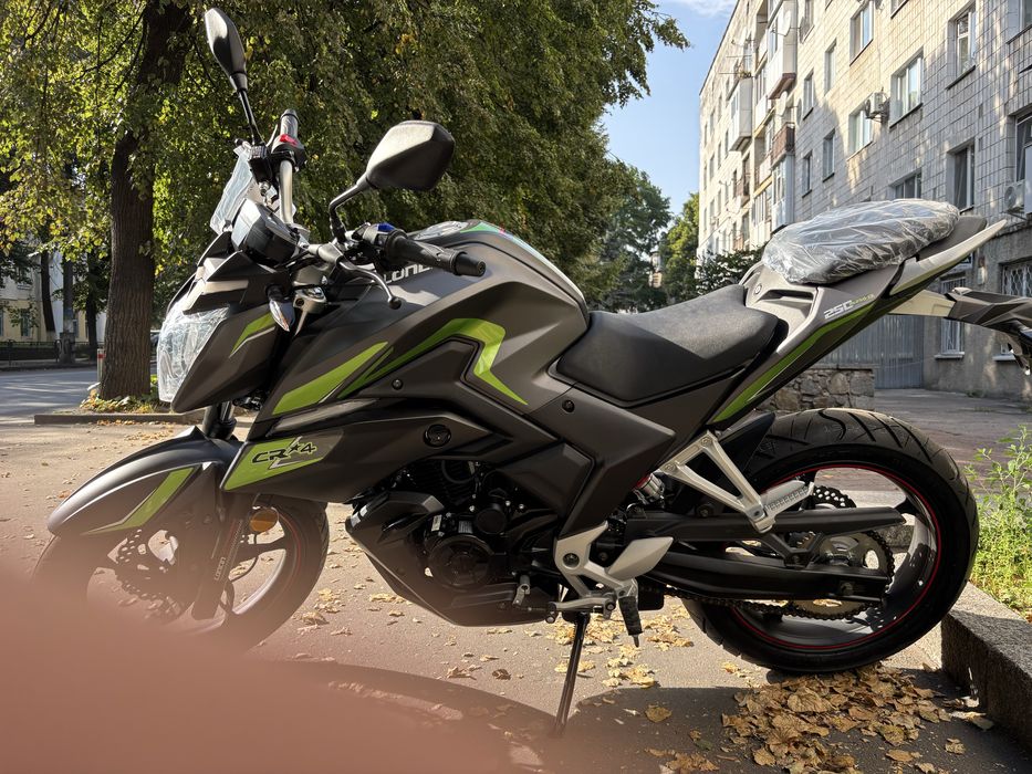 Мотоцикл LONCIN LX250-15 CR4
