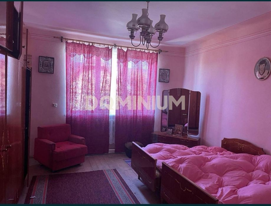 Продаж будинку в  с.Іза