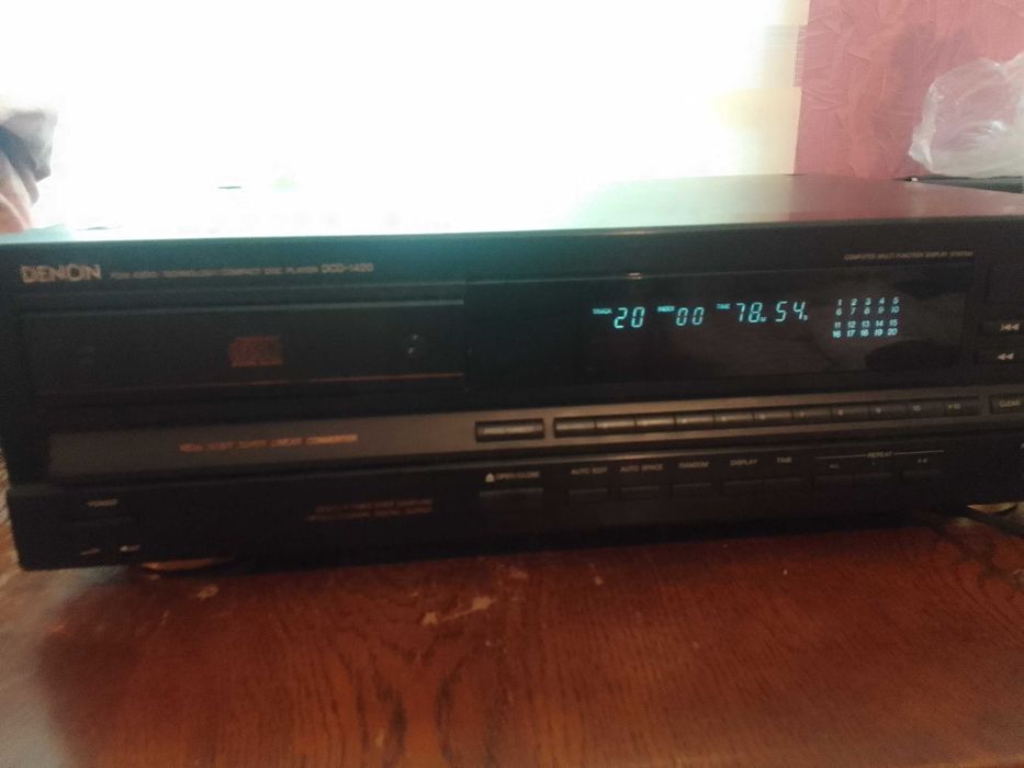 CD проигрыватель DENON DCD1420