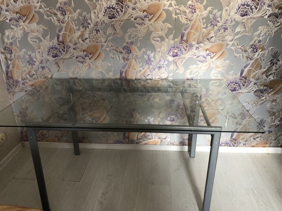 Продам стіл скляний без пошкоджень вінниця центр