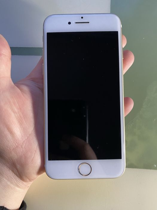 Айфон 7 б/у акб 73%