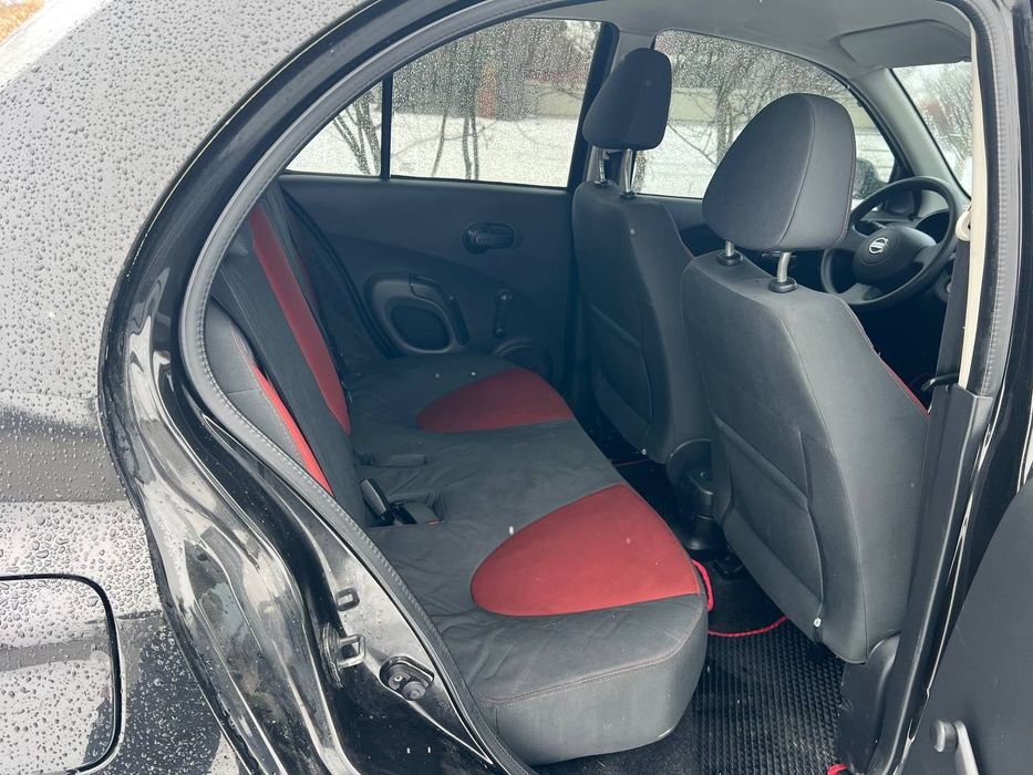 Нісан мікра на Автоматі!