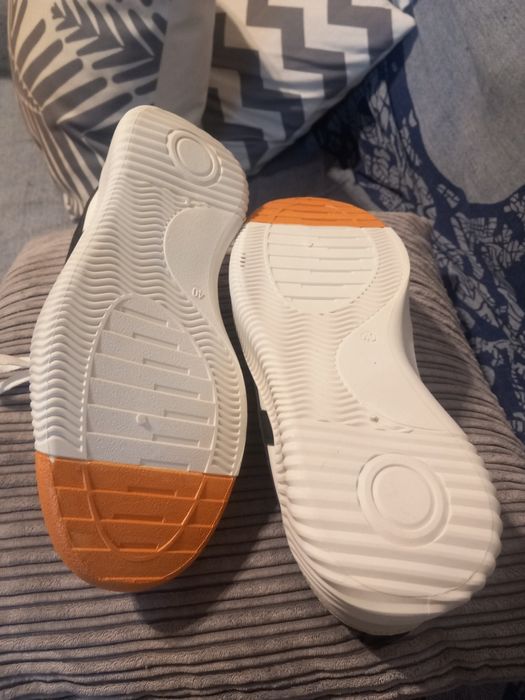 Par Ténis Feminino Novos 40 Pequeno