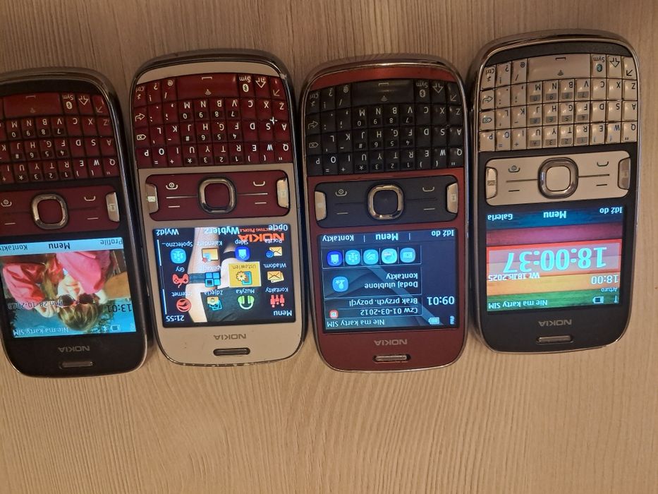 Nokia Asha 302    .
