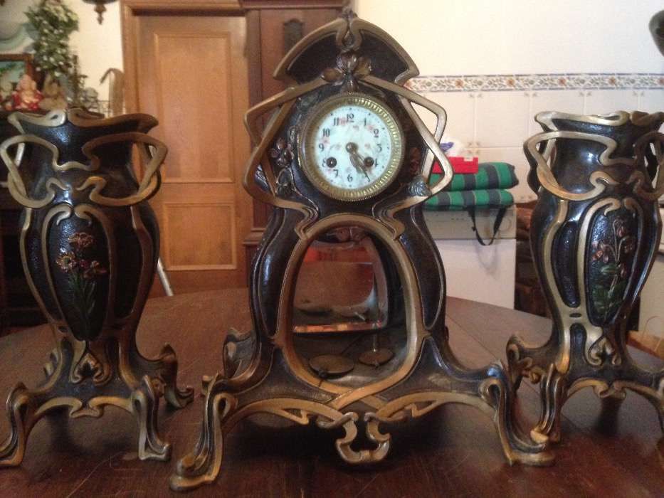 Trio secular Arte Nova