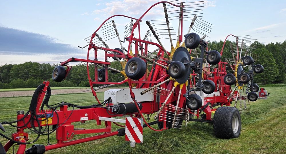 Zgrabiarka 4 gwiazdowa Pottinger TOP 1252 C