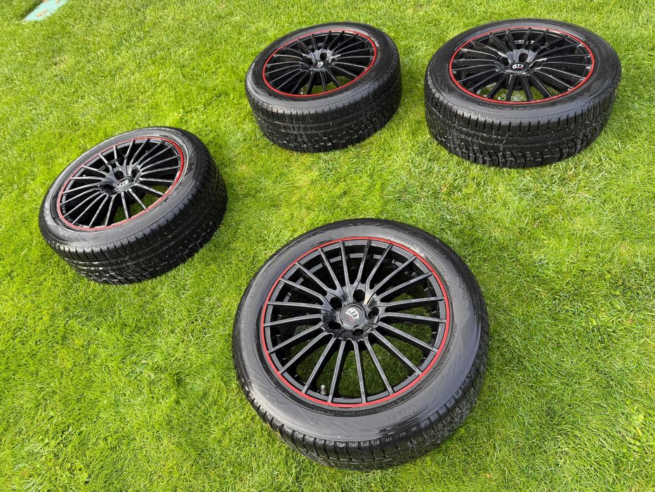 Komplet opon zimowych 235/50 R18 z felgami czarnymi 5×114.3 Super Stan