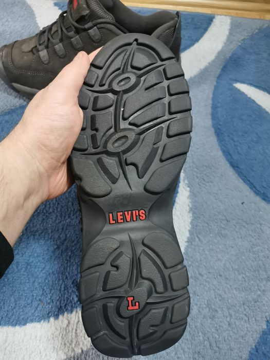 Треккинговые ботинки Levis, размер 45