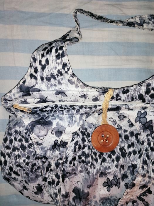 New Luggage with Pattern64285098910083121