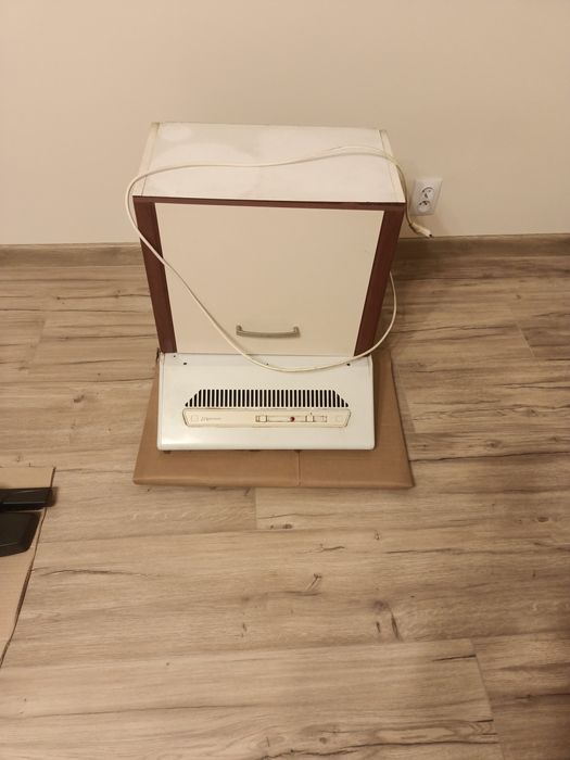 Okap kuchenny z szafka