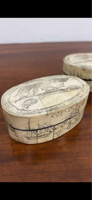 Lote de 3 caixinhas em osso (Scrimshaw).