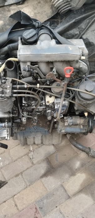 Двигун 2.3д  2.3тд віто