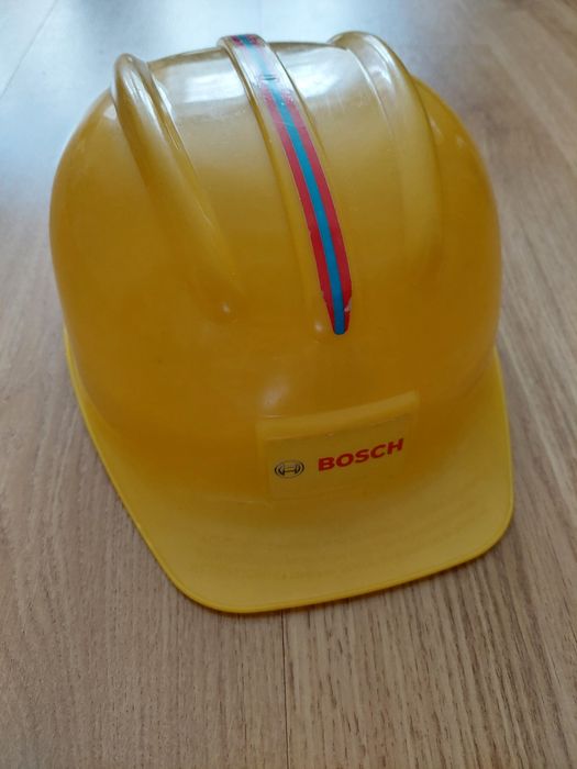 Zestaw narzędzi Bosch + kask Bosch
