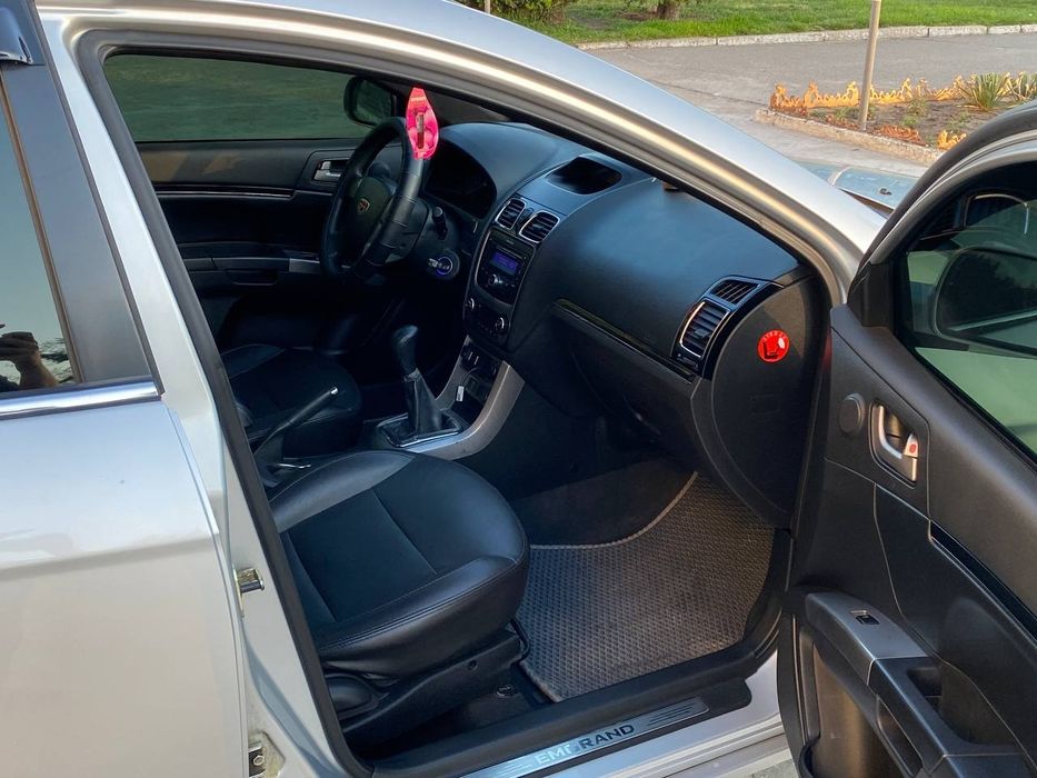 Geely Emgrand 7 в хорошем состоянии