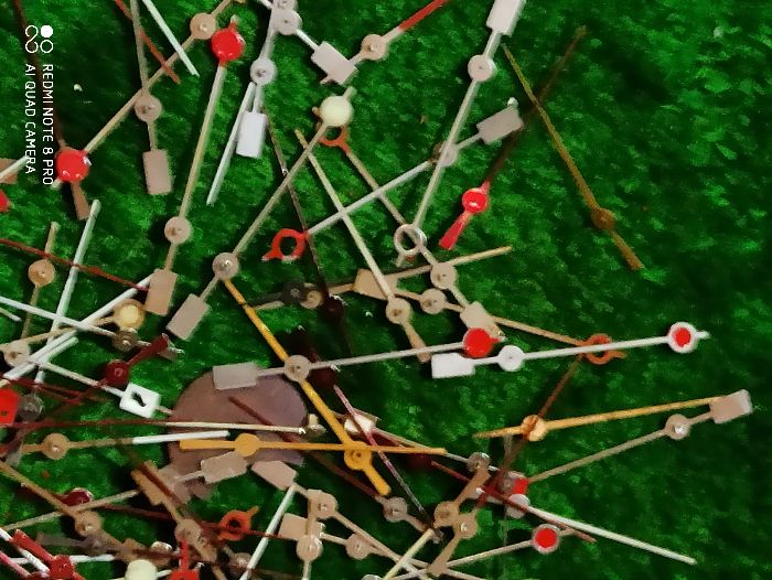 стрелки секундн фигурные часы полет восток чайка амфибия СССР