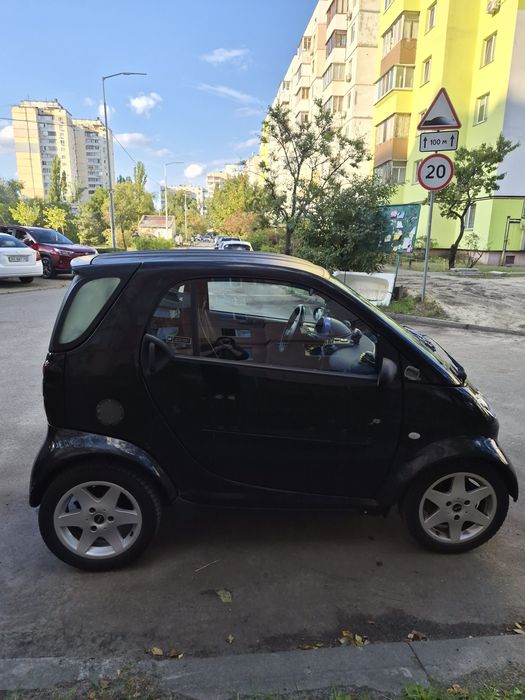 Продам Smart fortwo 2004