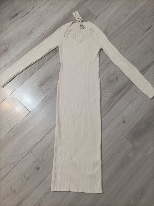 Nowa z metką sukienka dzianinowa firmy Reserved, dł.rękaw,rozmiar L/XL