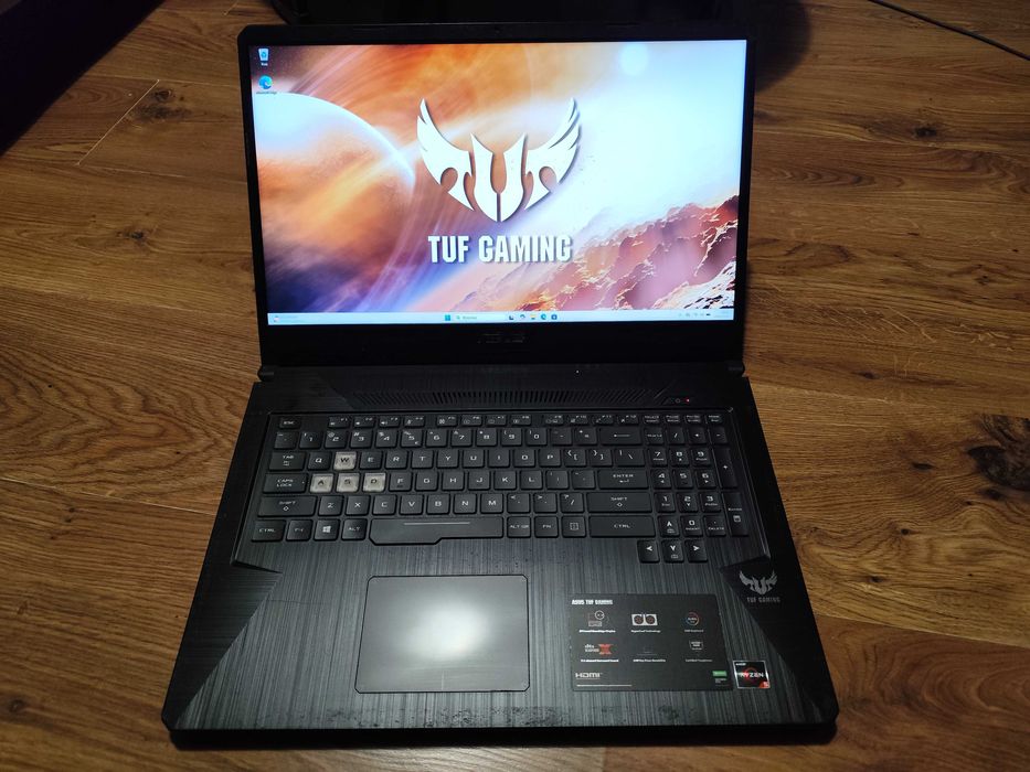 Asus TUF Gaming FX705DT 17,3" FHD R5 3550H 8GB 512GB GTX1650 W11
