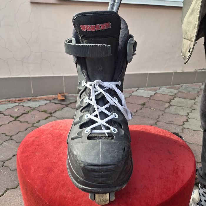 Ролики)Роликові ковзани worker 45 розміру