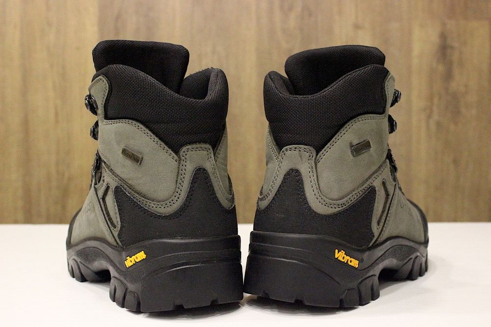 Ботинки трекинговые Gore-tex® Vibram Кожа