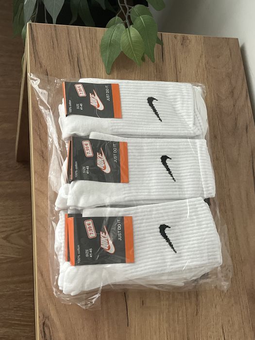Nike szkarpety 12 w zestawie nowe fajna cena 41-44