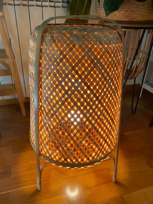 Luminária de Chão Ikea