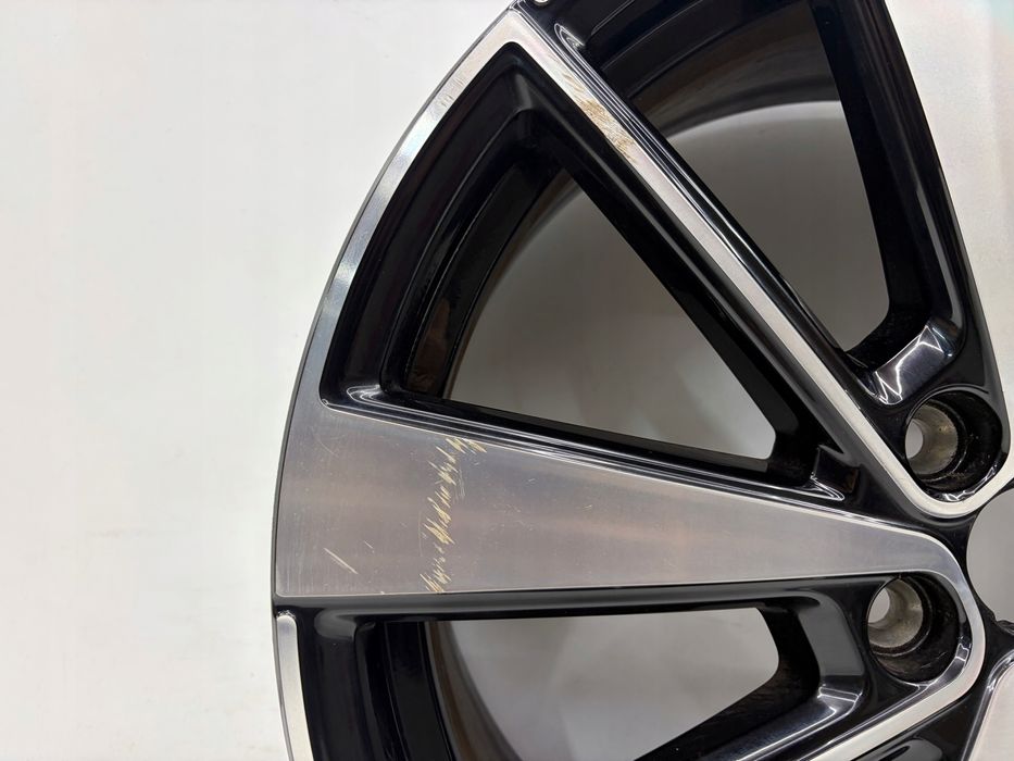 volvo polestar 2 felga 8jx19 et50 5x108