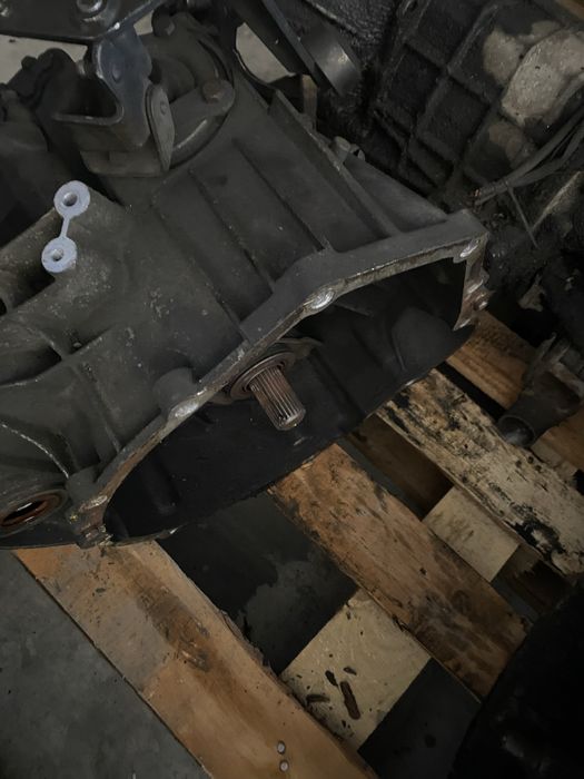 Коробка передач Мкпп Міст Мост Vito Sprinter 2.2 2.3 2.9 2.7 LT T4