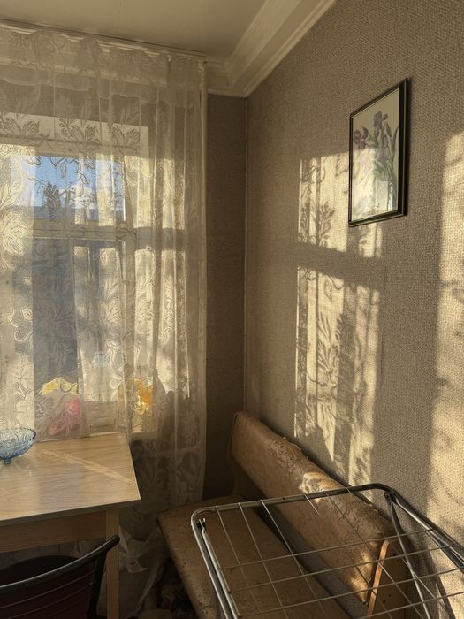 Здаєтьс кімната на довгострок