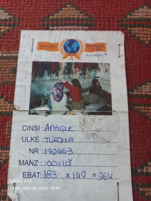 Tapete turco em bom estado