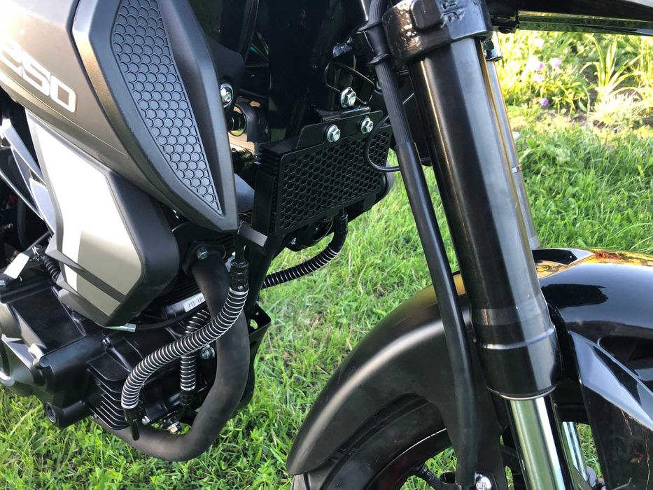 Продаю новий мотоцикл СпаркSp250R-33,кпп-6ступенів,масляне охолодження