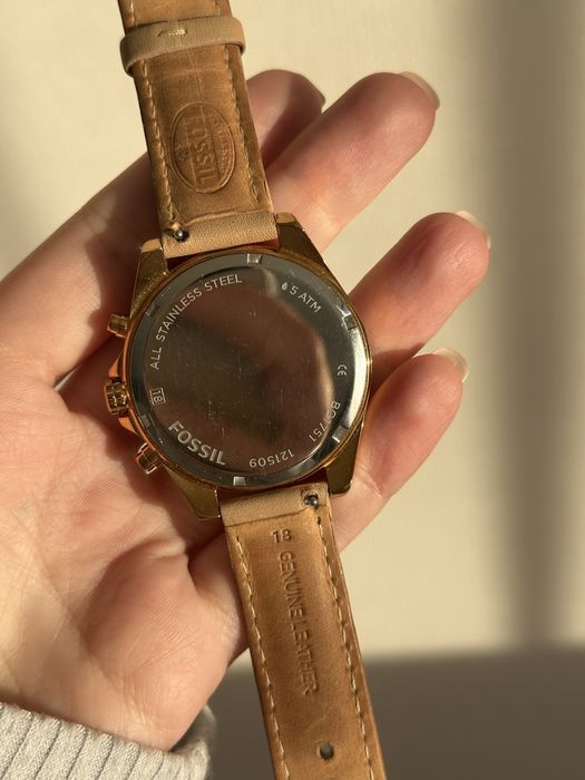 Годинник жіночий Fossil