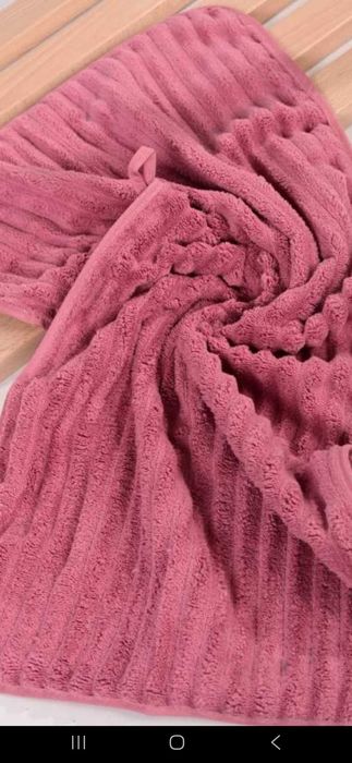 Шикарний набір полотенець