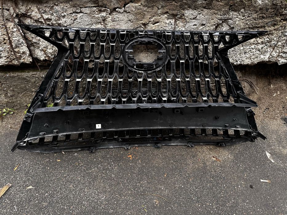 Решетка радаитров Lexus NX 2022 2023 2024 рншетка лексус нх