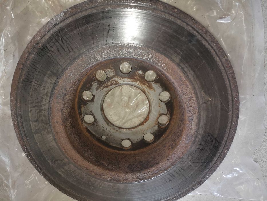 Продам тормозные диски