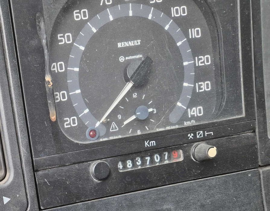 Renault Midlum winda