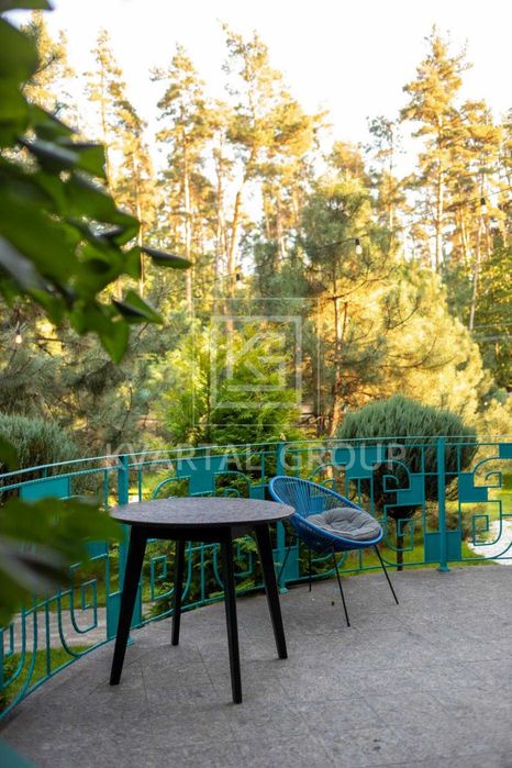 Розкішна резиденція 1087 м² з озером та повною автономією, 45 соток