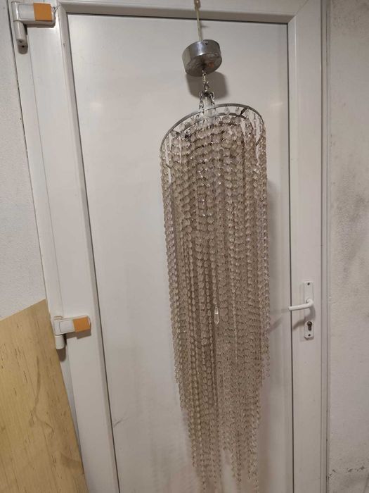 Cadeeiro de teto antigo