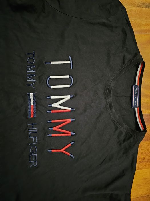 Koszulka T-shirt Tommy Hilfiger rozm. L  czarna