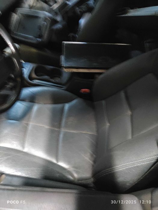 Jeep grand Cherokee 4.0 gasolina sen documentos