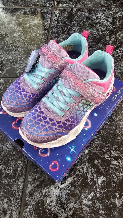 Nowe Skechers rozm.33